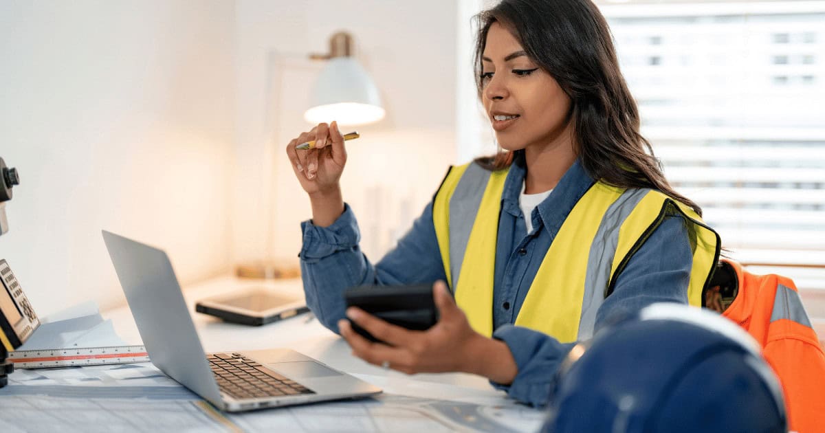The Operations Guide to Supporting Remote Field Teams Feature Image
